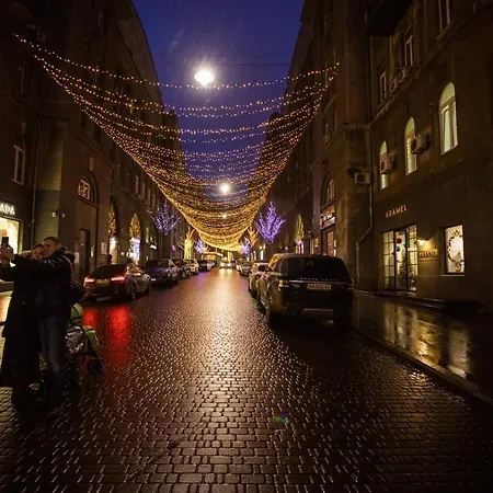 Khreshchatyk Passage 公寓式酒店 *