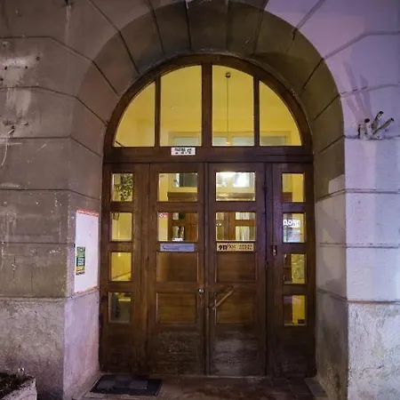 公寓式酒店 Khreshchatyk Passage *